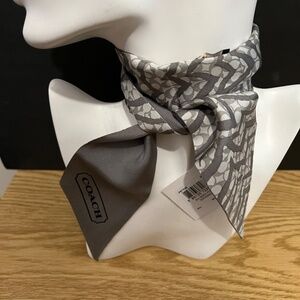 COACH SIGNATURE REVERSIBLE GRAY ANIMAL PRIN 100% SILK PONYTAIL SCARF NWT RETIRED